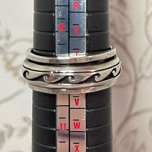 Sterling silver ring spinning feature! 925 men’s size 10